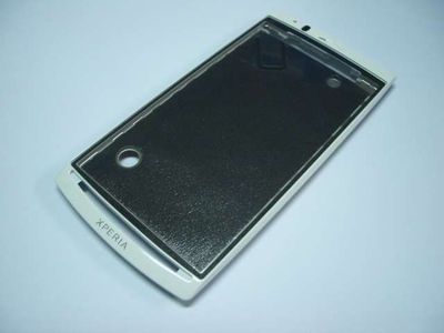 Carcasa Frontal Sony Ericsson X12, Xperia ARC Blanca LT15, LT18 con Pegatina par
