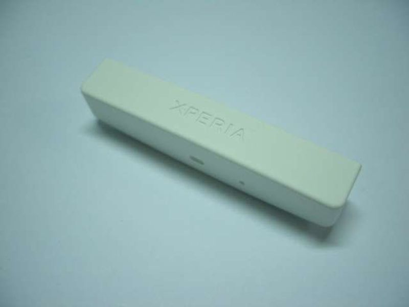 Tapa Carcasa Embellecedor Inferior Sony ST25 Blanca Xperia u