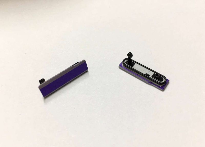 Tapa Lateral USB Sony Xperia Z1 C6902 C6903 C6906 C6943 L39h Lila