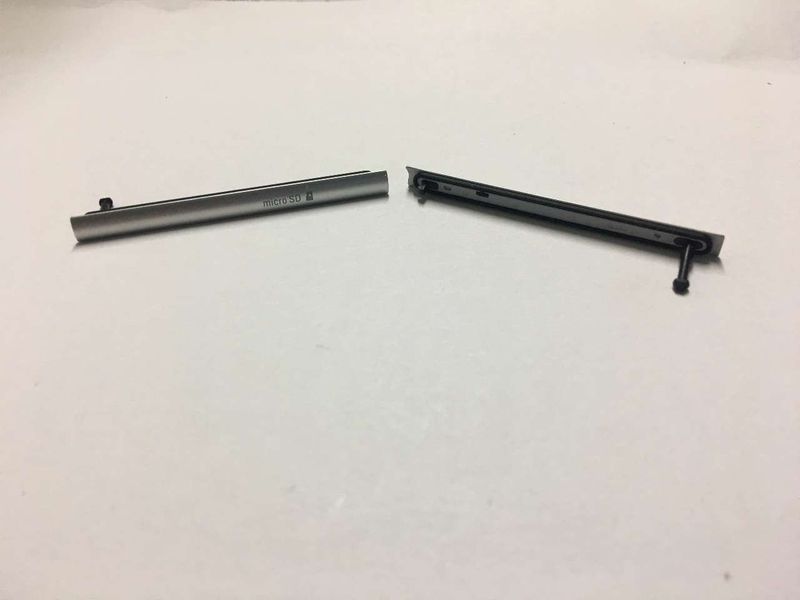 Tapa lateral TarjetaSD Sony Xperia Z4 Tablet SGP7 SGP712 / 771 Blanca