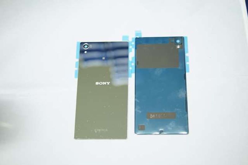 Tapa Batería Sony Xperia Z5 Premium E6853, Z5 Premium Dual E6833 E6883 Plata