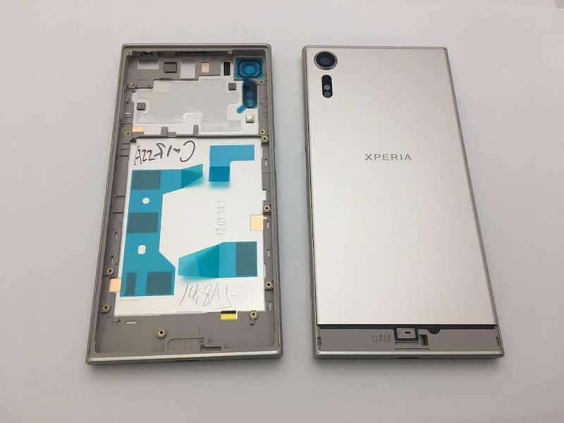 Carcasa Trasera Tapa Batería Sony Xperia XZs G8231 G8232 Plata