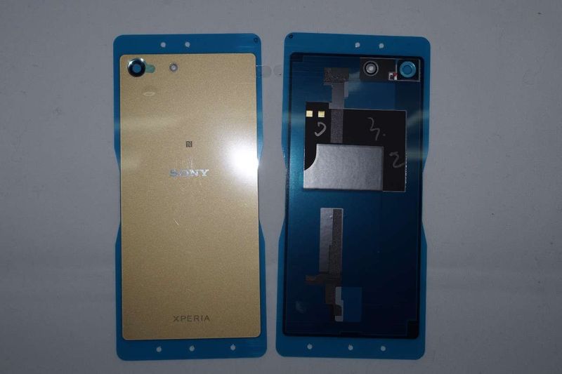 Tapa Batería Sony Xperia M5 E5603, E5606, E5653 y M5 Dual E5633, E5643, Dorada