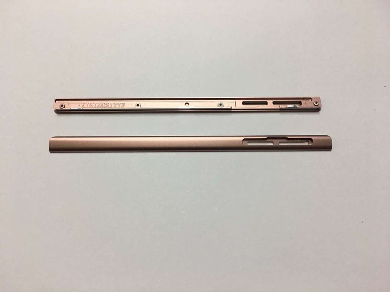 Embellecedor Lateral Izquierdo Sony Xperia XA1 G3121, G3123, G3125 Rosa