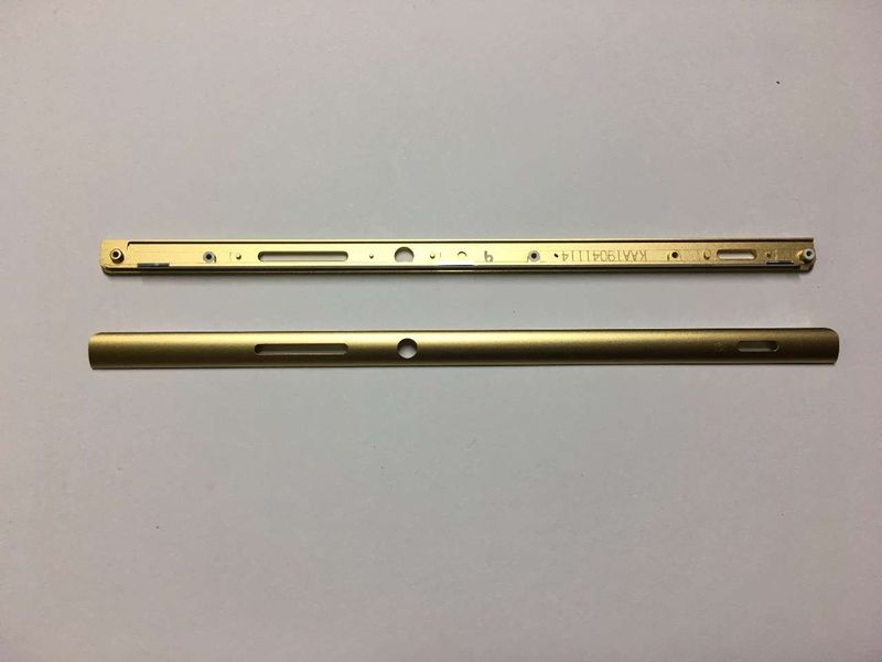 Embellecedor Lateral Derecho (Botones) Sony Xperia XA1 Ultra G322, G3212, G3226 Dorado