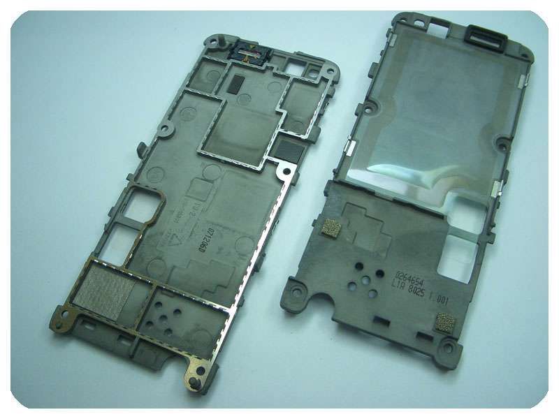 Chasis Metálico Central con Altavoz Nokia N82