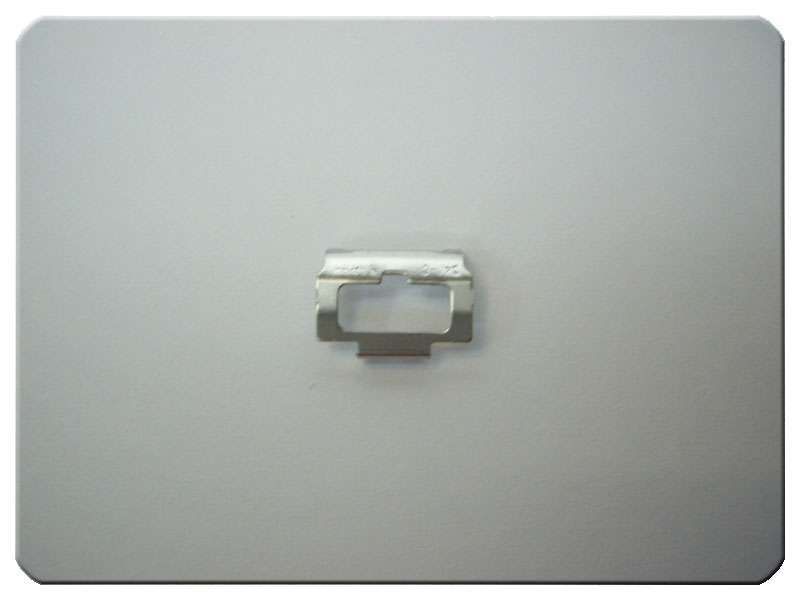 Marco USB Metálico Nokia 6700 Classic