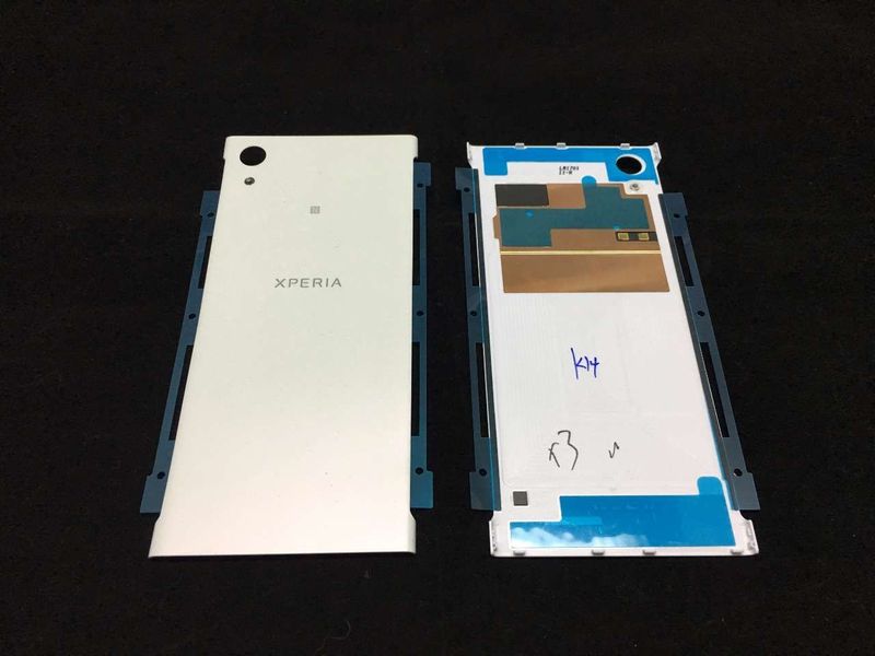 Tapa Batería con Pegatina Doble Cara Sony Xperia XA1 G3121, G3125, G3123, G3112, G3121, G3116 Blanco