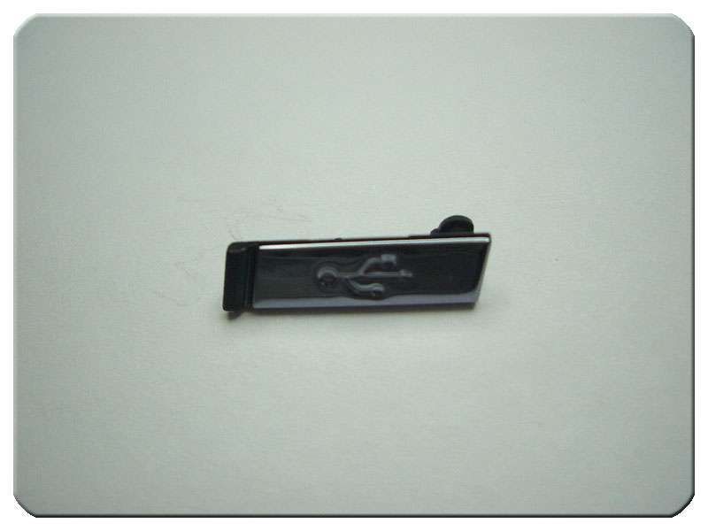 Tapa USB Nokia 2710 Navigator Negro