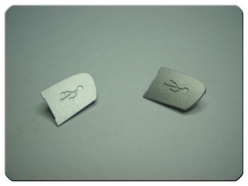 Tapa USB Nokia X2-00 Plata