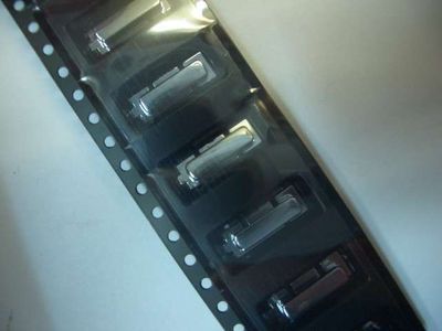 Botón Cromado de Tapa Batería Nokia N80