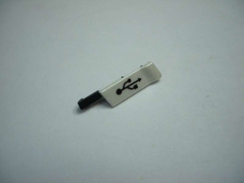 Tapa USB Nokia E66 Blanca