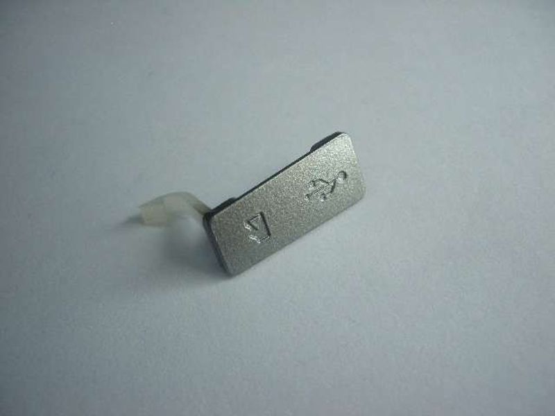 Tapa USB y Tarjeta de Memoria Nokia N79 Gris
