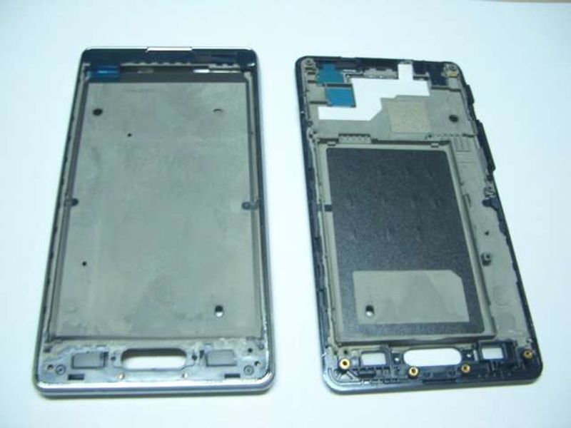 Carcasa Frontal Marco Digitalizador LG E460 L5 II Plata