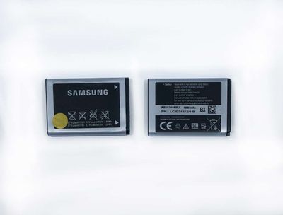 Bateria Compatible AB553446BU Samsung B100 B2100 C3212 C3300 C5212 E1182 E2120 E2121 E2232 E2652 M110 M2510 E1172 C5130