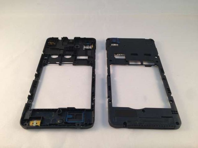 Carcasa Intermedia Chasis con Antena Wifi/BT/GPS BQ Aquaris E4