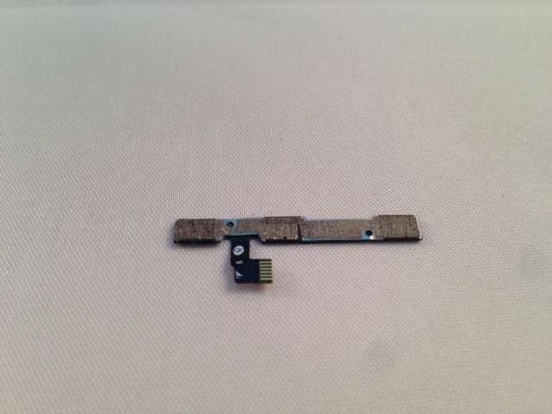 Cable Flex con Botones Laterales BQ Aquaris E4