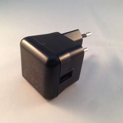 Cargador Modelo KSAPK01100500210HE 5V 2,1A BQ Aquaris E6 / E10 / Edison 3 / Edis