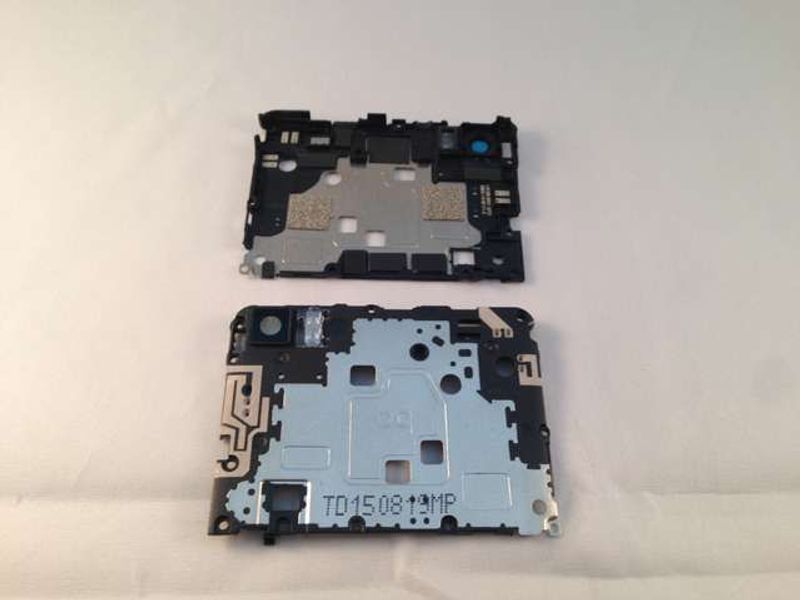 Carcasa Intermedia con Antenas 4G, Wifi, GPS BQ Aquaris M5