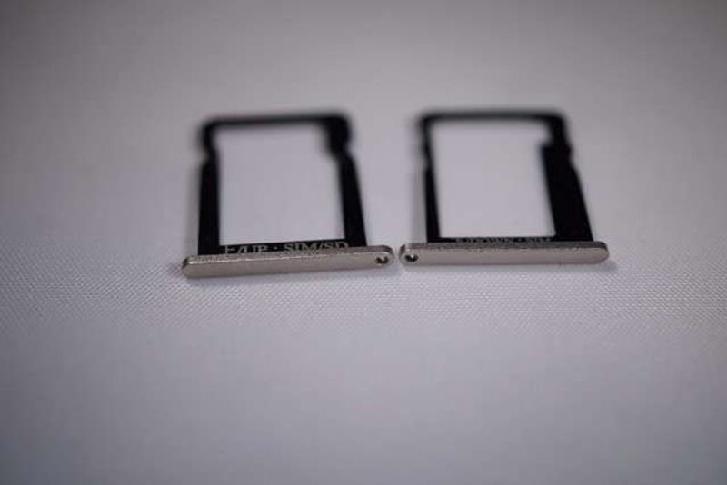 Bandeja Micro Sim + Nano Sim o Tarje Memoria Huawei G7 Plata