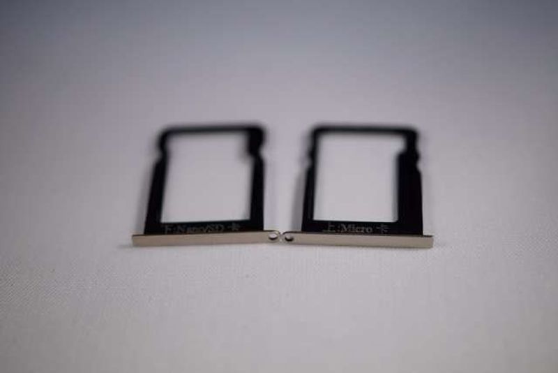 Bandeja Micro Sim + Nano Sim o Tarje Memoria Huawei Mate7 Dorado