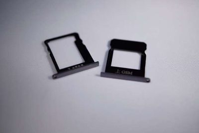 Bandeja Micro Sim + Nano Sim o Tarje Memoria Huawei P7 Gris