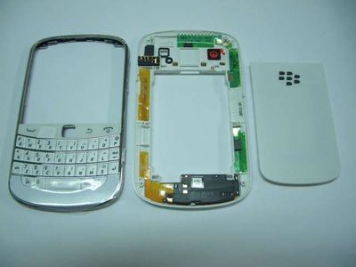 Carcasa Completa BlackBerry 9900 Blanco con Teclado
