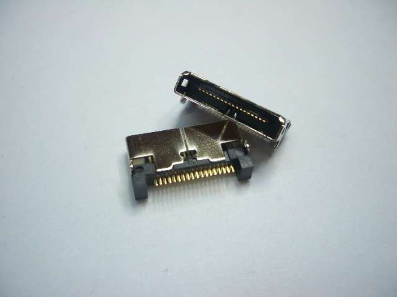 Conector Carga/ Accesorios Samsung E700, D500, D600...