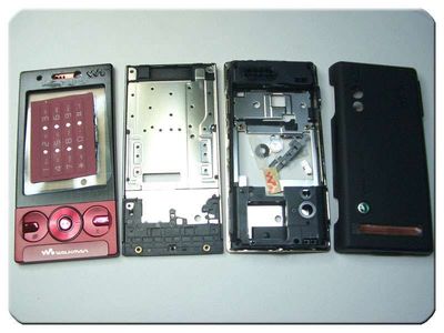 Carcasa Completa Sony-Ericsson W715 Negra / Granate