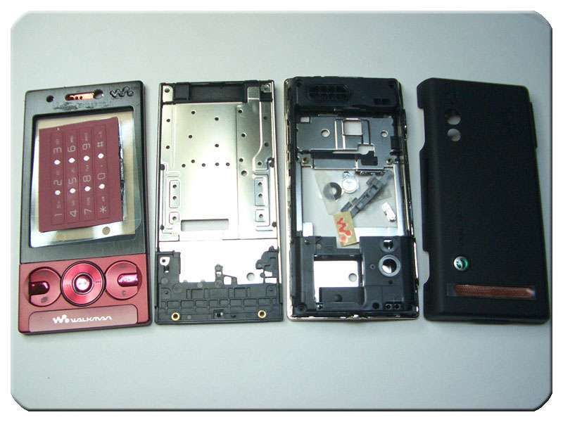 Carcasa Completa Sony-Ericsson W715 Negra / Granate