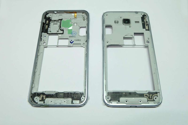 Carcasa Intermedia Chasis Compatible Samsung Galaxy J3 2017 J320 Negro