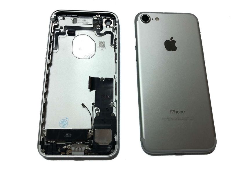 Carcasa Trasera Chasis Apple iPhone7 con Flex Blanco Plata