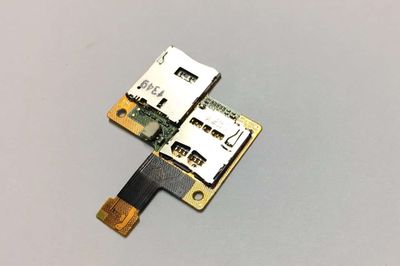 Cable Flex con Lector SIM Tarjeta de Memoria HTC Desire 601