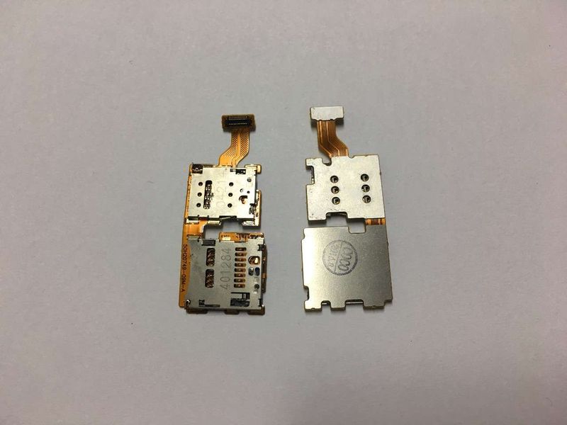 Cable Flex con Lector SIM y Tarjeta de Memoria HTC One A9