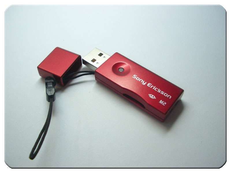 Lector de Tarjeta M2 Sony-Ericsson