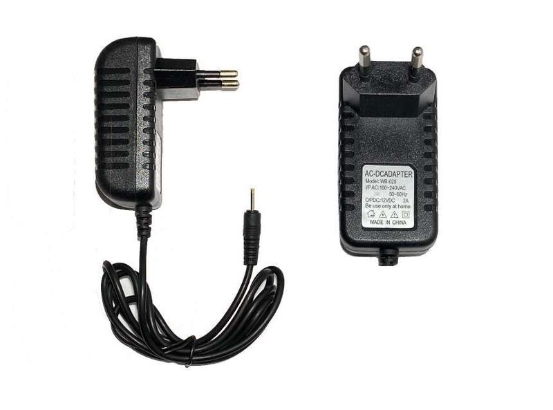Alimentador Electrónico Universal 12V 2000mA Cargador Tablet